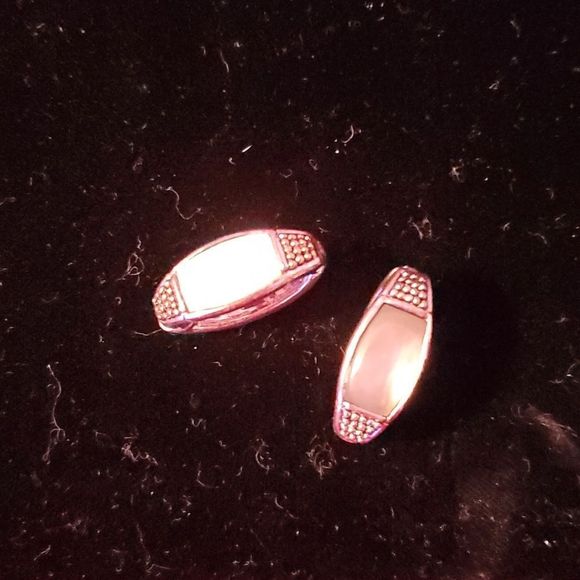 Monet Silvertone Shell Mother of Pearl Agates Clip-On Magnetic Hoop Earrings - Picture 2 of 7